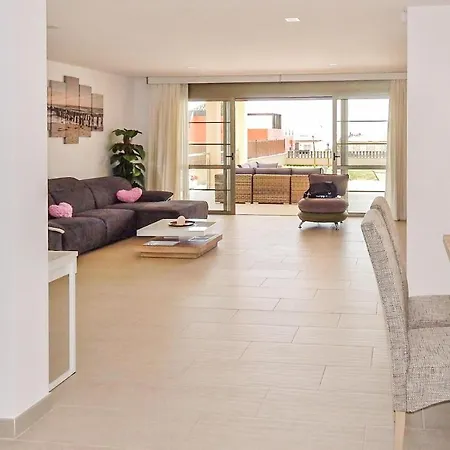 Awesome Home In Costa Adeje With Outdoor Swimming Pool, Wifi And 5 Bedrooms * Costa Adeje (Tenerife)
