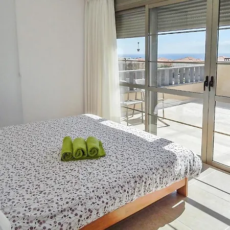 Awesome Home In Costa Adeje With Outdoor Swimming Pool, Wifi And 5 Bedrooms * Costa Adeje (Tenerife)